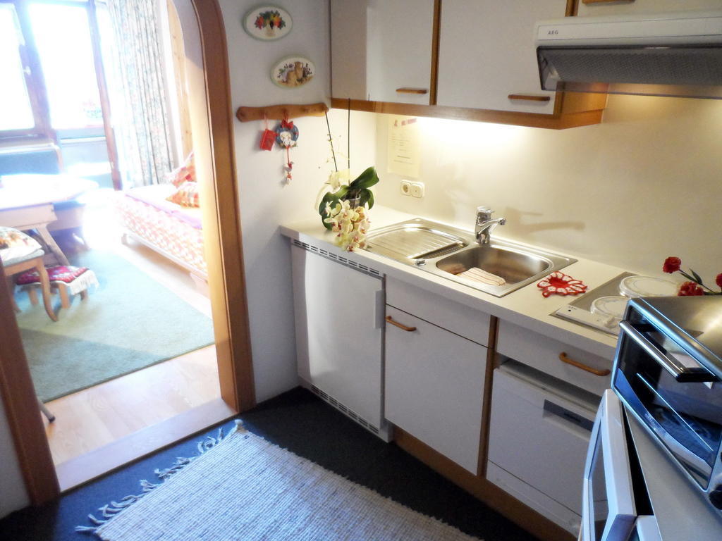 Haus Brunneck Διαμέρισμα Warth  Δωμάτιο φωτογραφία